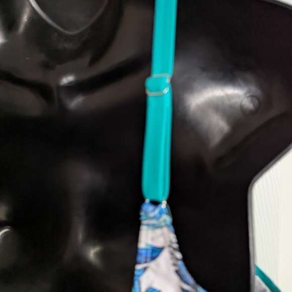 Bathing Suit XXL - Picture 4 of 13